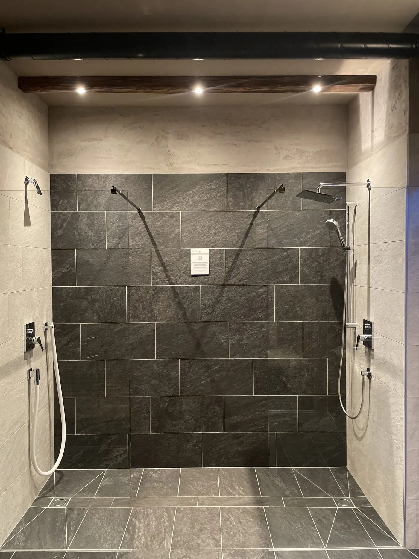 Wellness & Kneipp shower